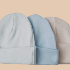 Babymutsjes in diverse kleuren