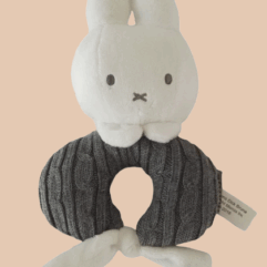 Tiamo Nijntje Rammelaar gebreid grijs