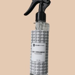 Housevitamin Home Fragrance Roomspray 200ml. Day Dreaming