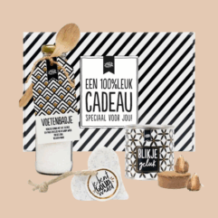 100% LEUK Luxe cadeaubox - Speciaal voor jou - Je bent Goud Waard